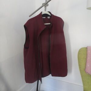 Izod Maroon Fleece Vest
